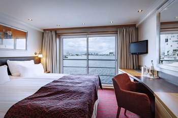 2-bed outside cabin with Juliette balcony, D